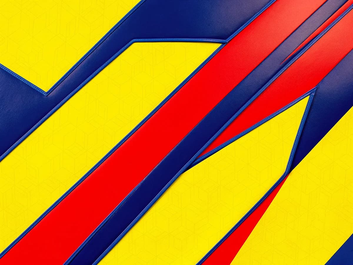 Colombia hood cover